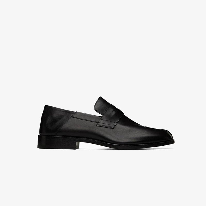 Penny Loafers Black.