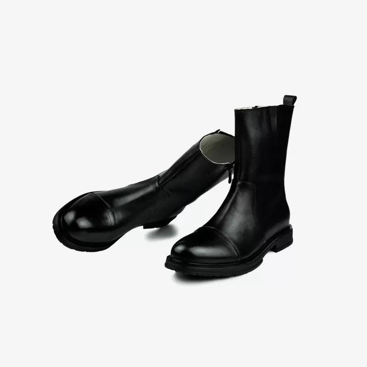 Boots Black Cowhide Round Toe.